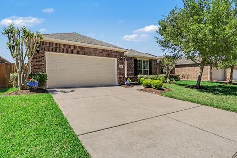 1542 Tuscan Village Drive League City TX 77573