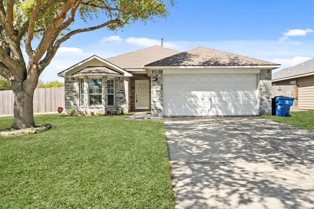 23 N Golden Oak Drive Texas City TX 77591