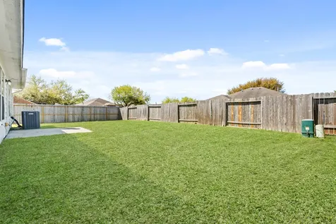 23 N Golden Oak Drive Texas City TX 77591