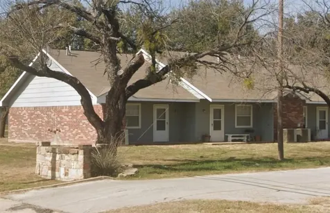 200 N Palmer Street Breckenridge TX 76424