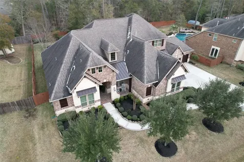 2119 Barton Woods Boulevard Conroe TX 77301