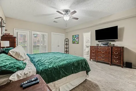 819 Davis Road League City TX 77573