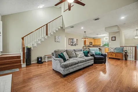 819 Davis Road League City TX 77573
