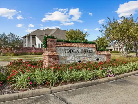 1713 Waterlilly River Lane League City TX 77573
