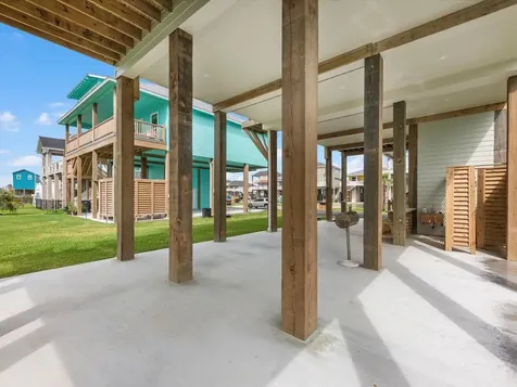 1998 Royalville Court Crystal Beach TX 77650