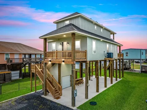 1998 Royalville Court Crystal Beach TX 77650
