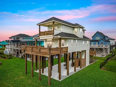 1998 Royalville Court Crystal Beach TX 77650