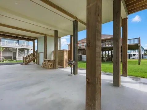 1998 Royalville Court Crystal Beach TX 77650