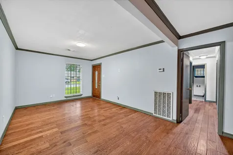 5725 Melanite Avenue Houston TX 77053