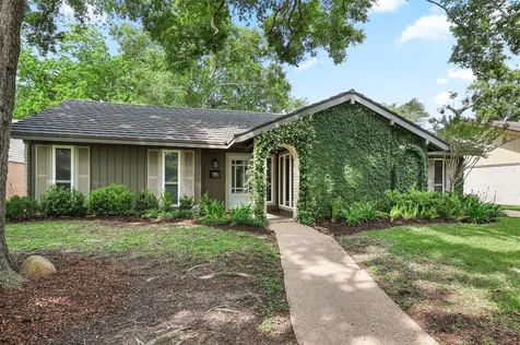 18306 Barbuda Lane Houston TX 77058