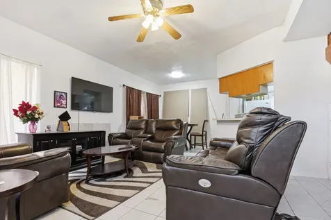 8320 Wild Rose Street 4b Houston TX 77083