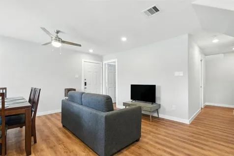 4112 Majestic Street Ab Houston TX 77026