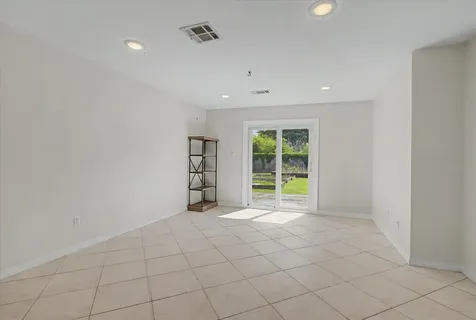 413 Farrer Street Angleton TX 77515