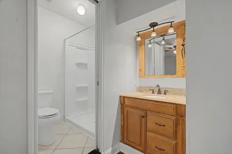 413 Farrer Street Angleton TX 77515