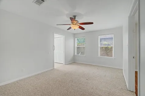 413 Farrer Street Angleton TX 77515