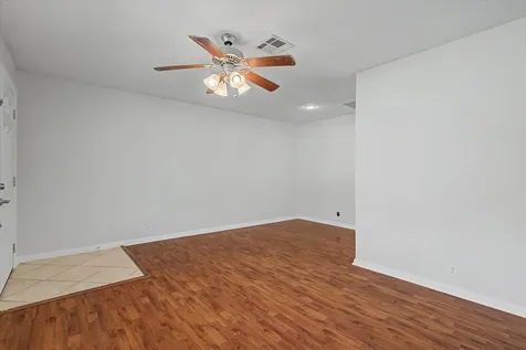 413 Farrer Street Angleton TX 77515