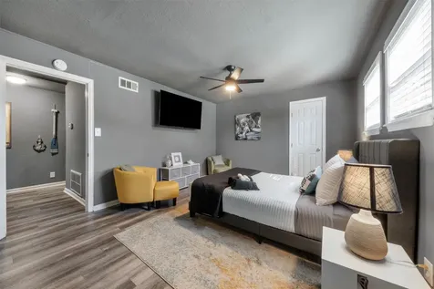 3218 Avenue Q 1/2 Galveston TX 77550