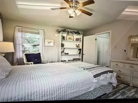 120 5th Street 1 San Leon TX 77539