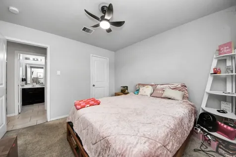 8022 Gambrel Way Rosharon TX 77583