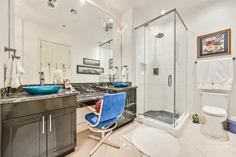 801 E Beach Drive Bc2808 Galveston TX 77550