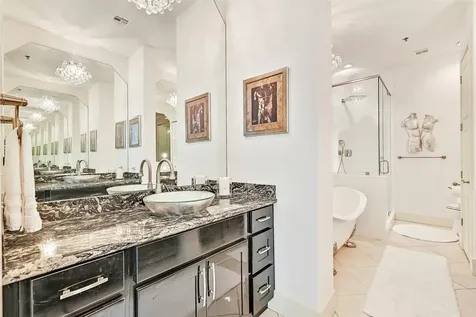 801 E Beach Drive Bc2808 Galveston TX 77550