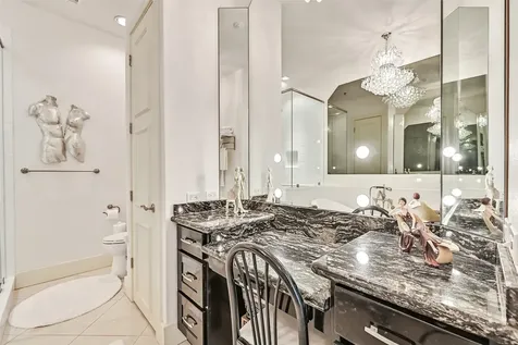 801 E Beach Drive Bc2808 Galveston TX 77550