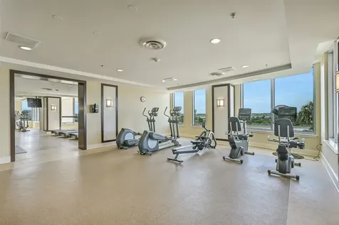801 E Beach Drive Bc2808 Galveston TX 77550