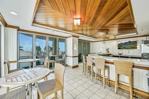 801 E Beach Drive Bc2808 Galveston TX 77550