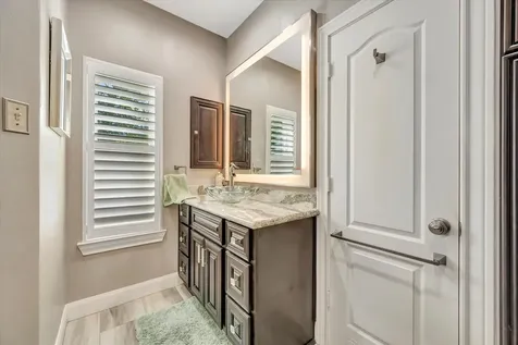 1639 Lakeside Enclave Drive Houston TX 77077