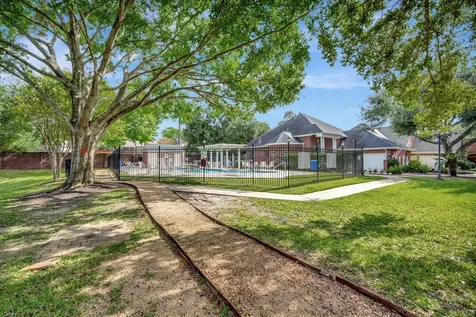1639 Lakeside Enclave Drive Houston TX 77077