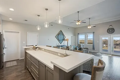 1009 N Monkhouse Drive Crystal Beach TX 77650