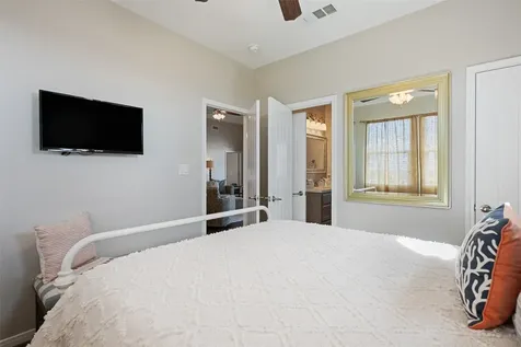 1009 N Monkhouse Drive Crystal Beach TX 77650