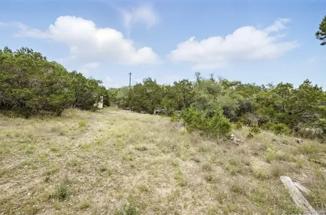 1123 Summit Bluff Canyon Lake TX 78133