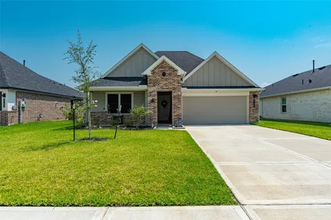 9705 Wall Street Texas City TX 77591
