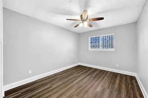 12106 Panay Drive Houston TX 77048