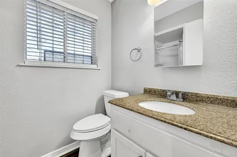 12106 Panay Drive Houston TX 77048