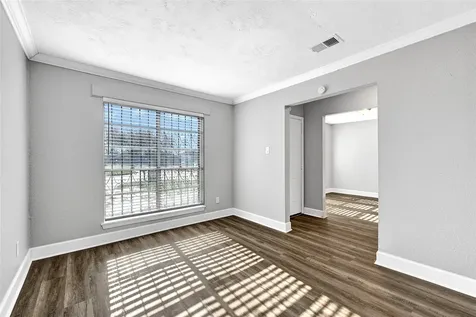 12106 Panay Drive Houston TX 77048