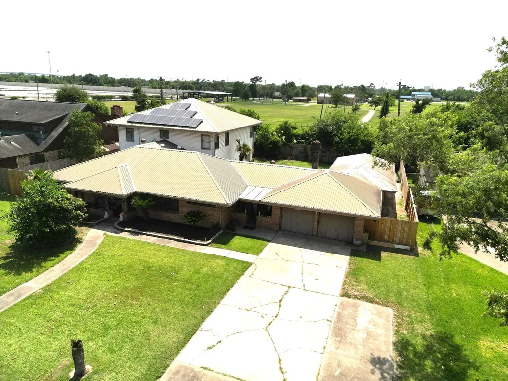 1611 Leggett Drive Galena Park TX 77547
