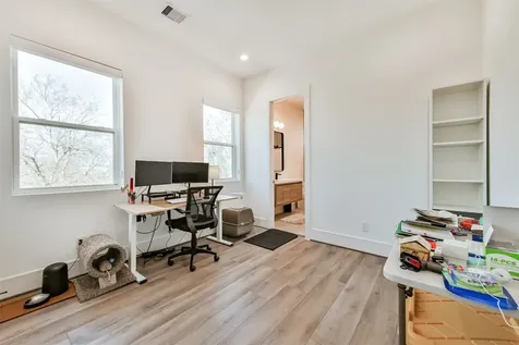 4211 Nichols Street A Houston TX 77020