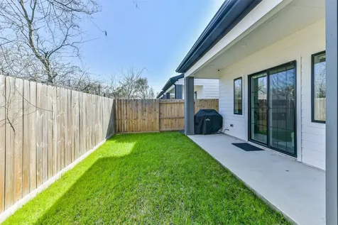 4211 Nichols Street A Houston TX 77020