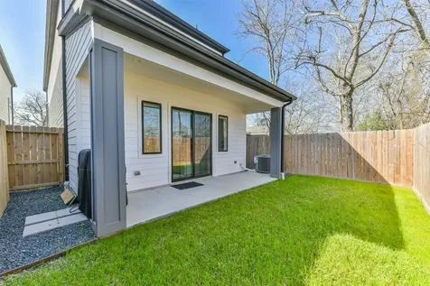 4211 Nichols Street A Houston TX 77020