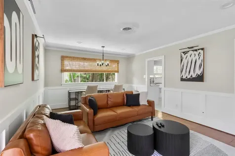 5422 Lincrest Lane Houston TX 77056
