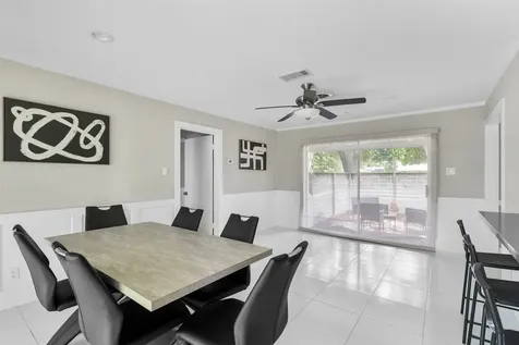 5422 Lincrest Lane Houston TX 77056