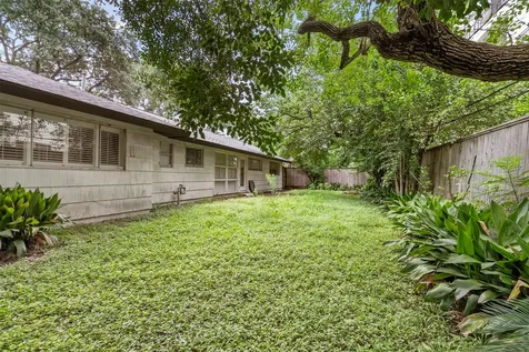 5422 Lincrest Lane Houston TX 77056