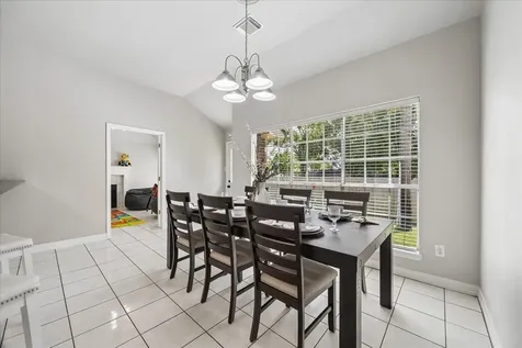 1602 Oak Place Court Pearland TX 77581