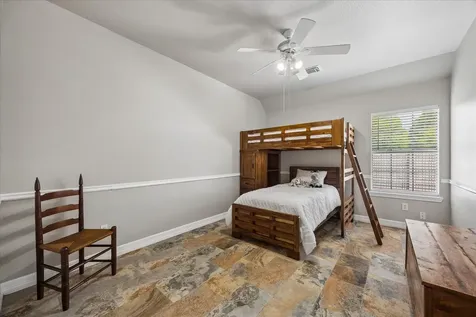 1602 Oak Place Court Pearland TX 77581