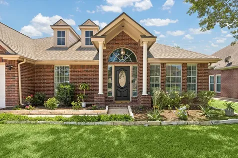 1602 Oak Place Court Pearland TX 77581