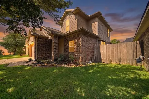 2716 Sunshade Court Pearland TX 77584