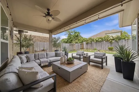 2716 Sunshade Court Pearland TX 77584