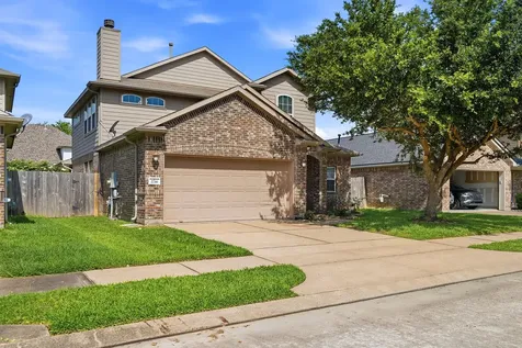 2716 Sunshade Court Pearland TX 77584